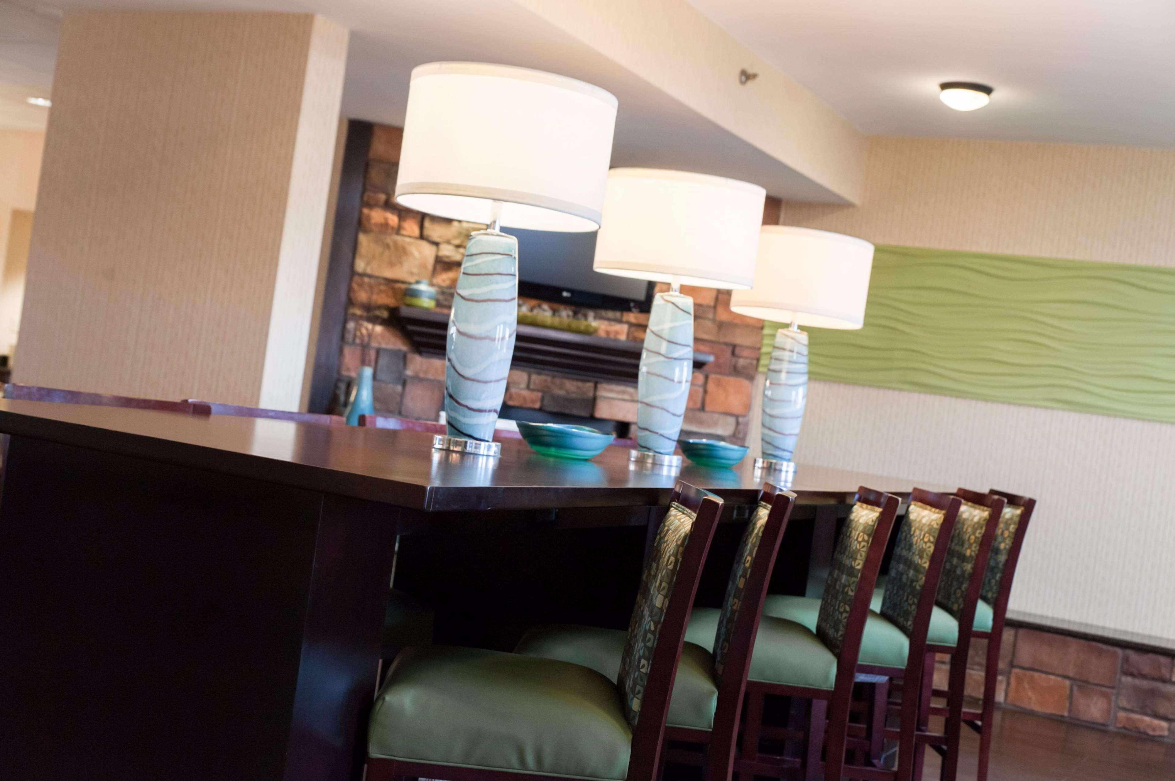 Hotel Hampton By Hilton - 3*
