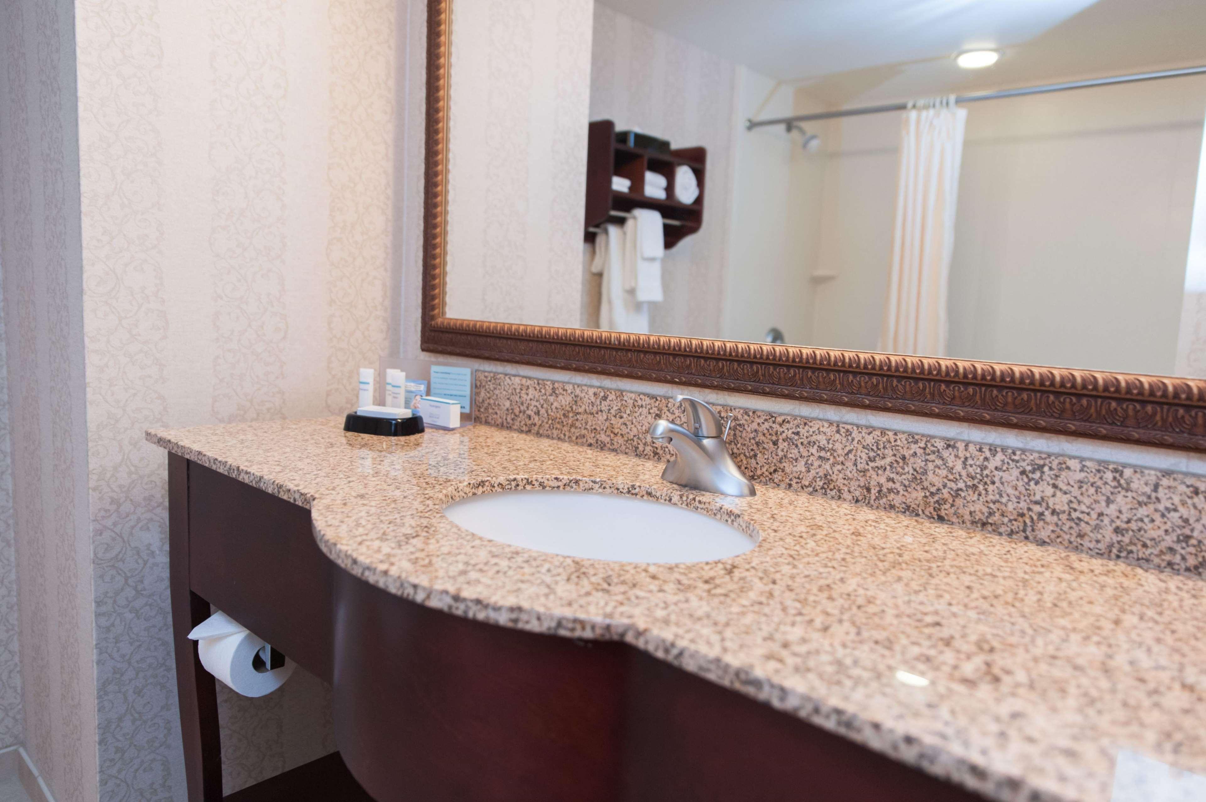 Hampton By Hilton - Hotel