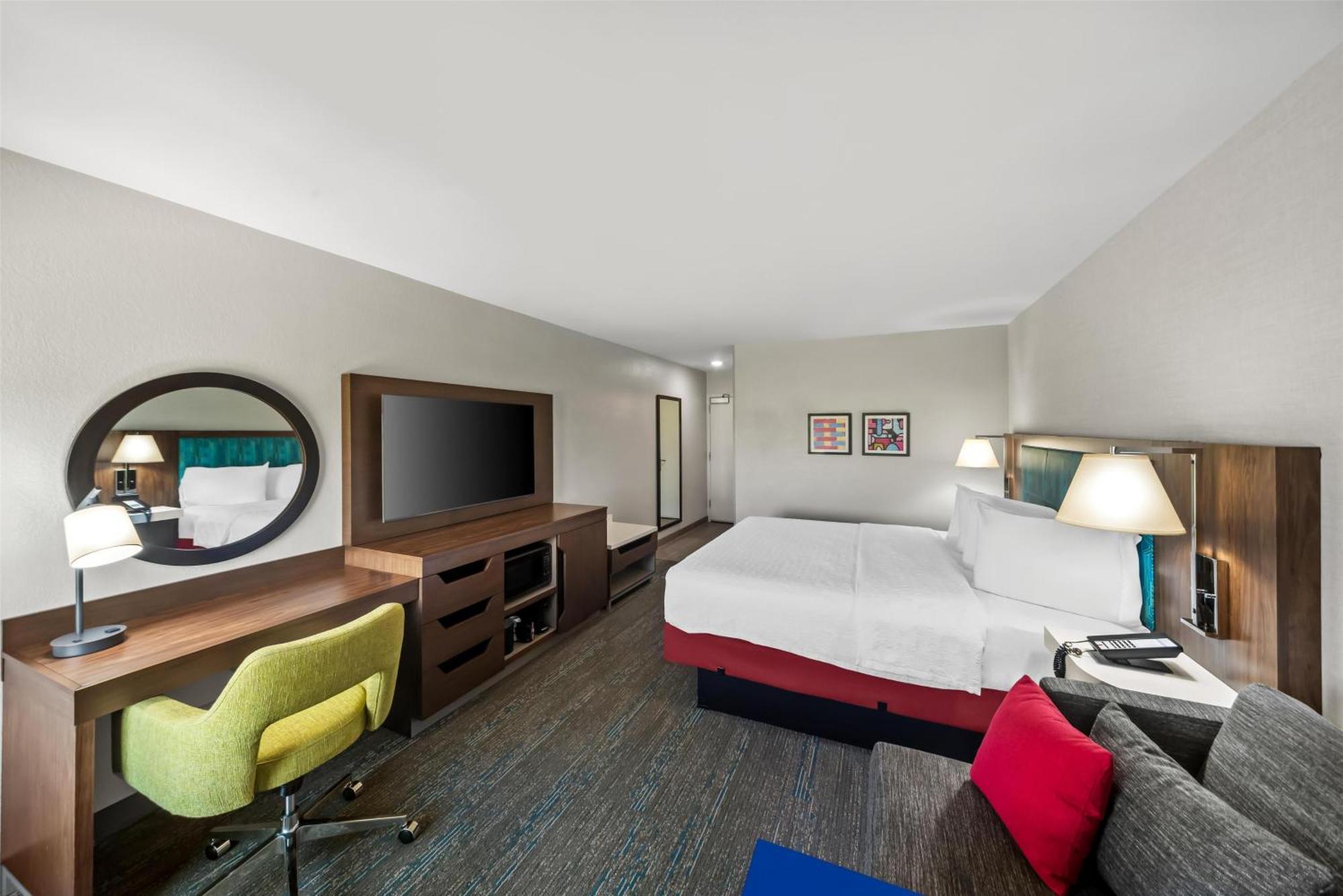 Hampton By Hilton -